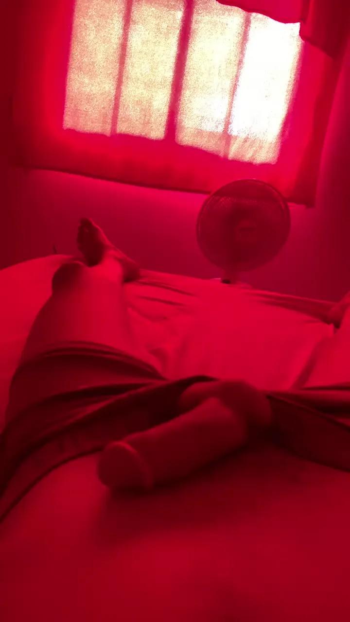 Offline pedr319 on Cam4