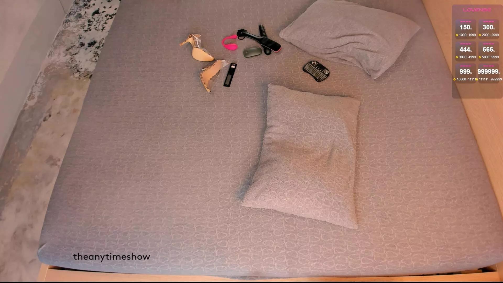 Offline Playwithmeye on Cam4