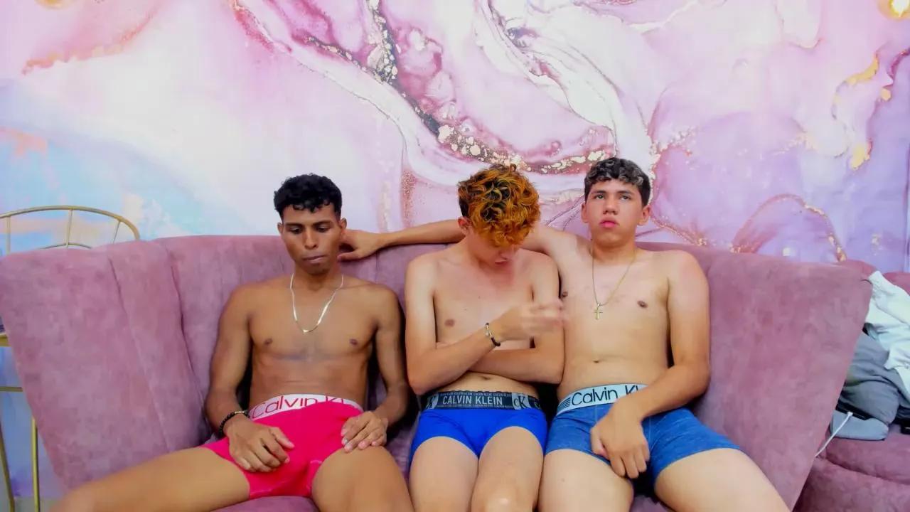 Offline PoisonGuys on Cam4