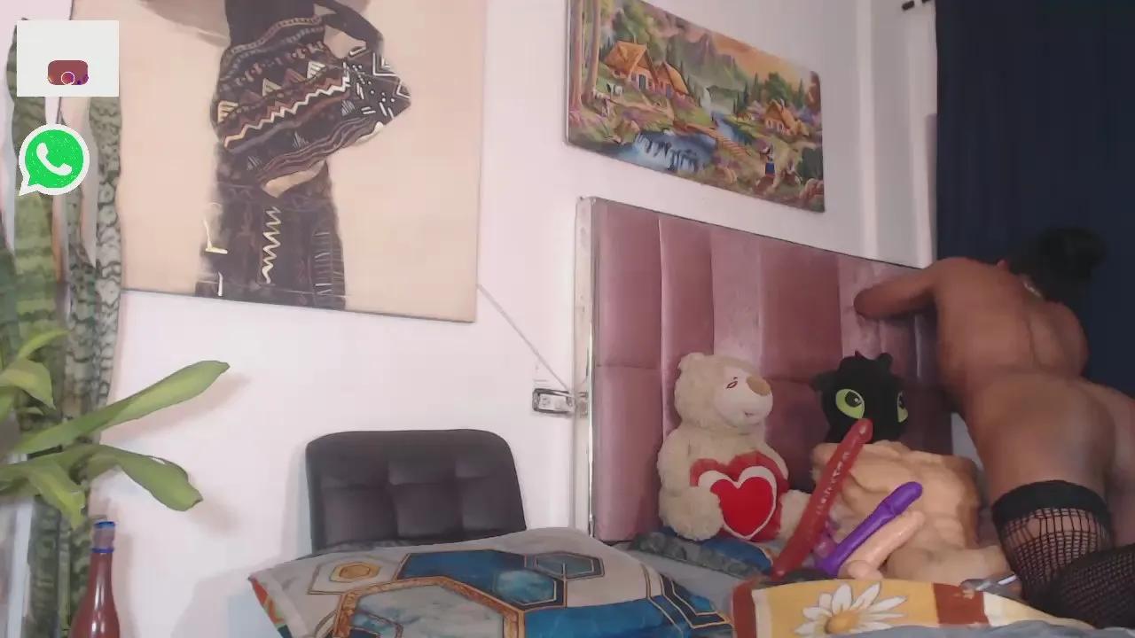 Offline princess_hot777 on Cam4