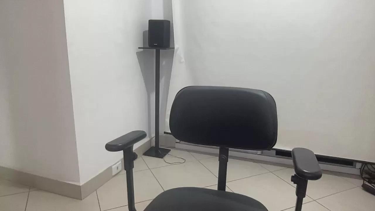 Offline priscillacro on Cam4