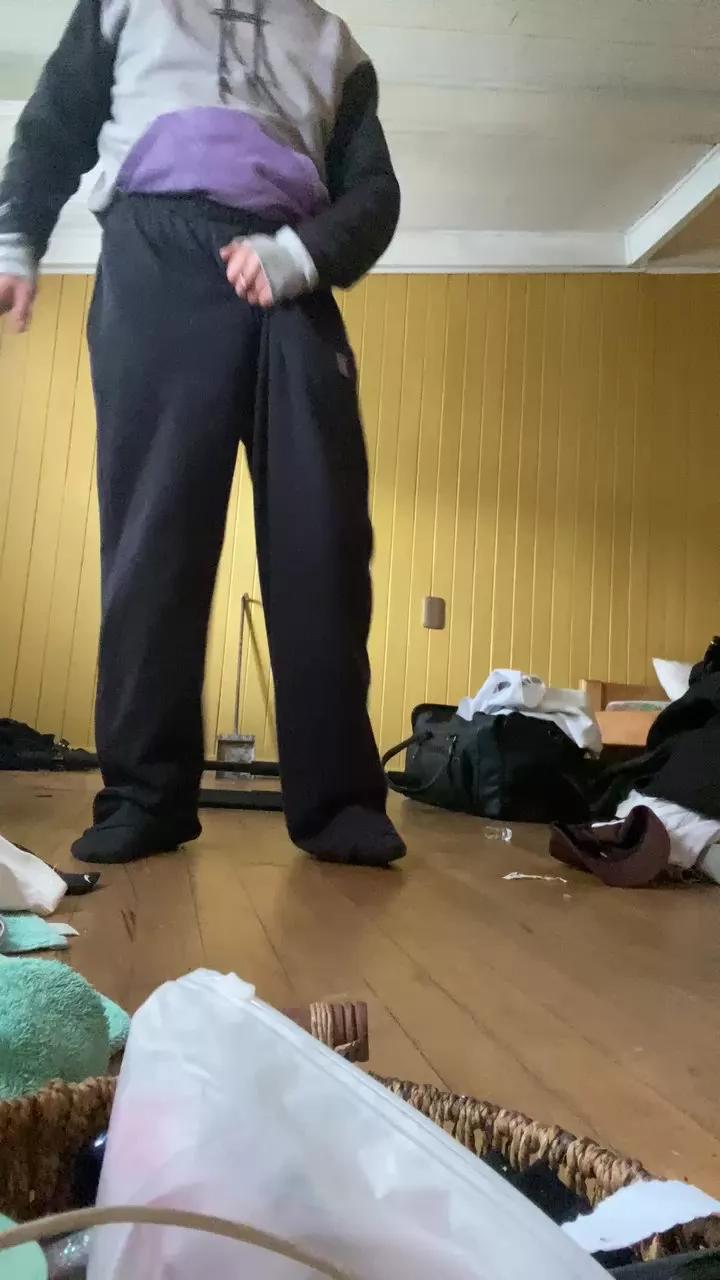 Offline Remielromero777 on Cam4