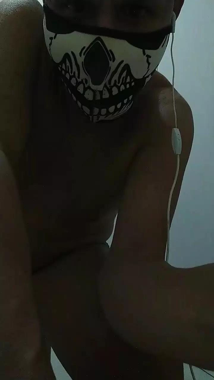 Offline rj31 on Cam4