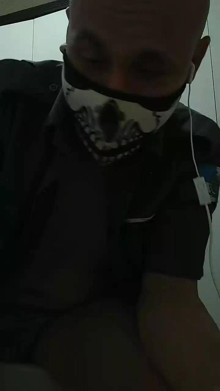 Offline rj31 on Cam4