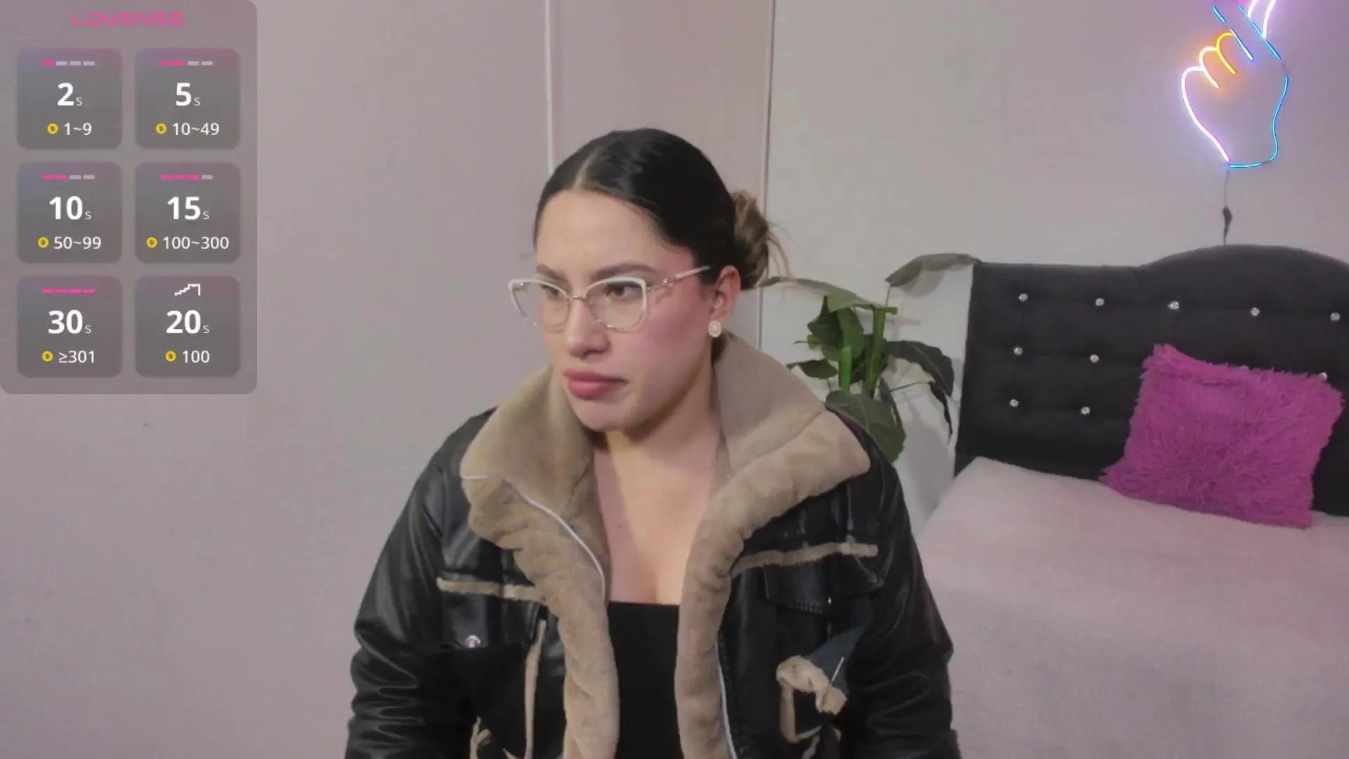 Offline SAAYA_TAY on Cam4