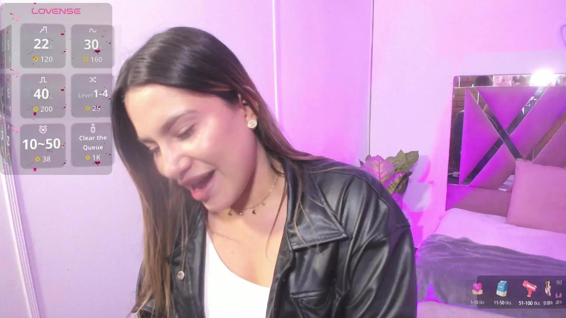 Offline SAAYA_TAY on Cam4