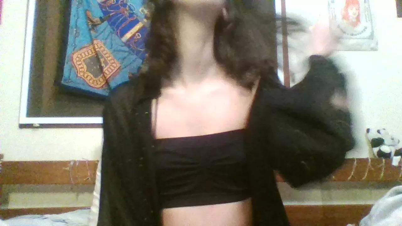 Offline ScarlettSunrise on Cam4