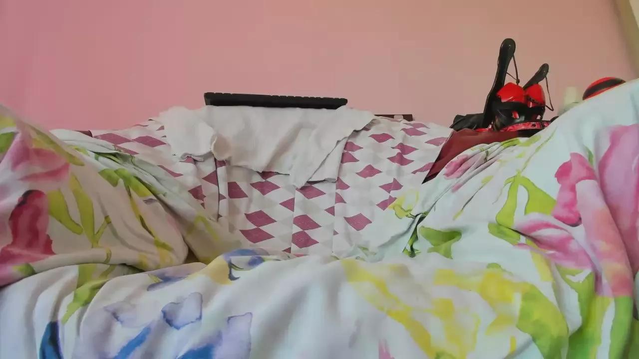 Offline SecretAngel_X on Cam4