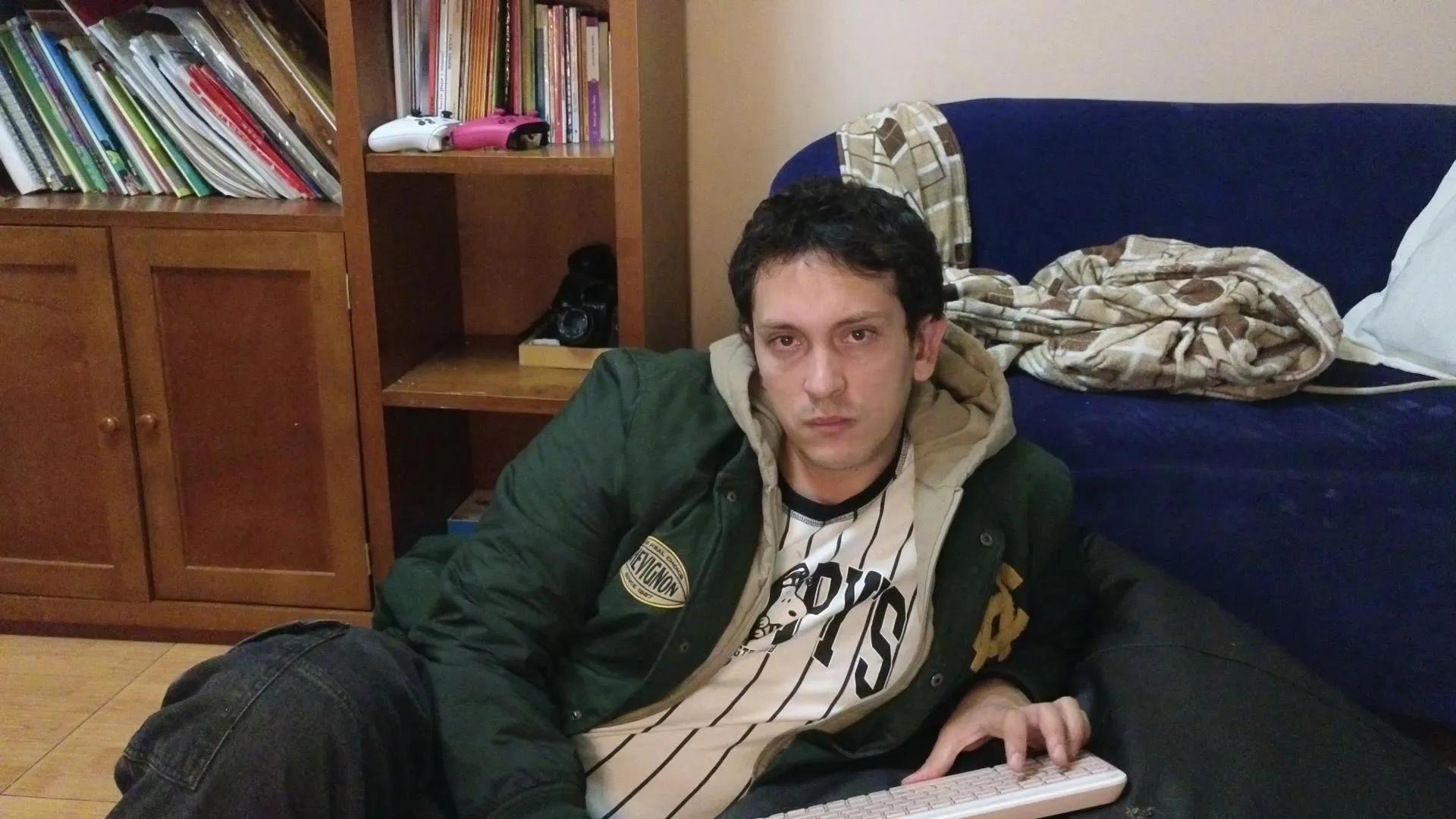 Cam4 Serguioguecha33 is Freechat Serguioguecha33 —  #cum #piss #feet #bdsm #armpits #smoke