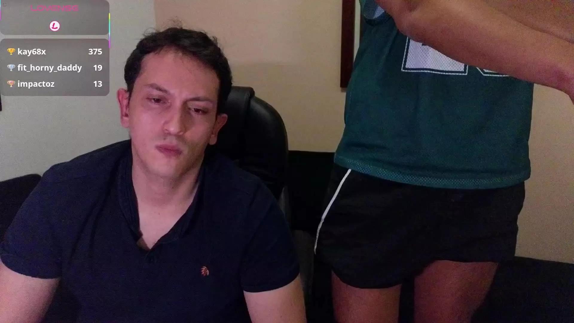 Offline Serguioguecha33 on Cam4