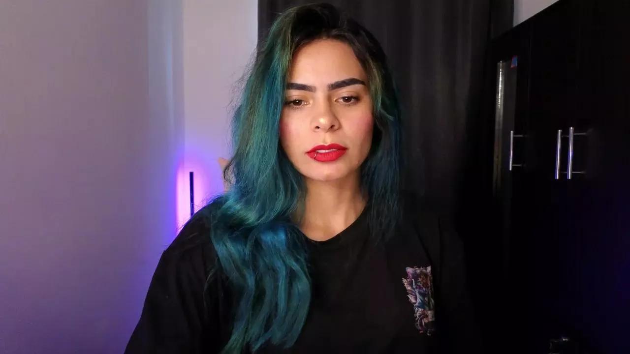 Offline sexxyladyy_ on Cam4