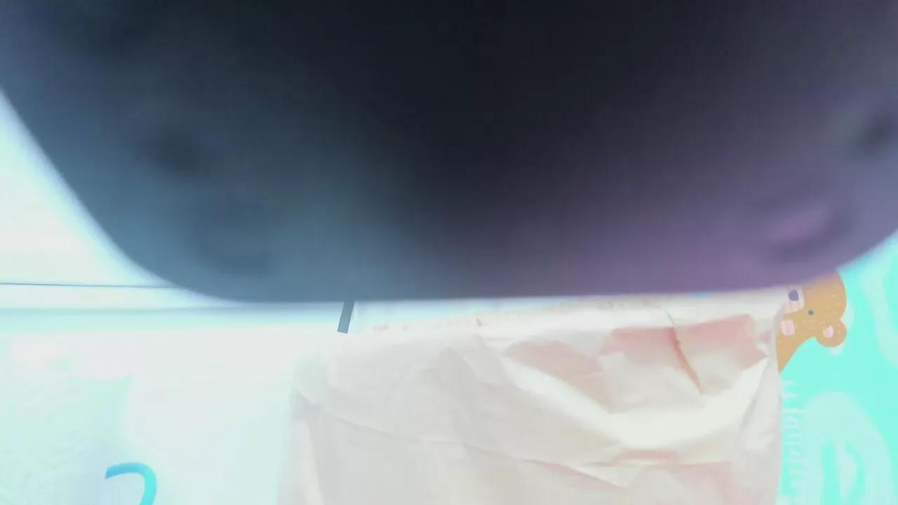 Offline sexy_wet_wild on Cam4