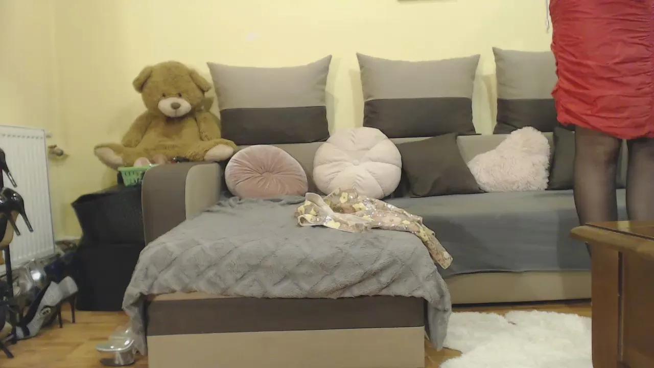 Offline sexyanneina on Cam4