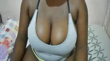 Freechat squirty_bosset on Cam4