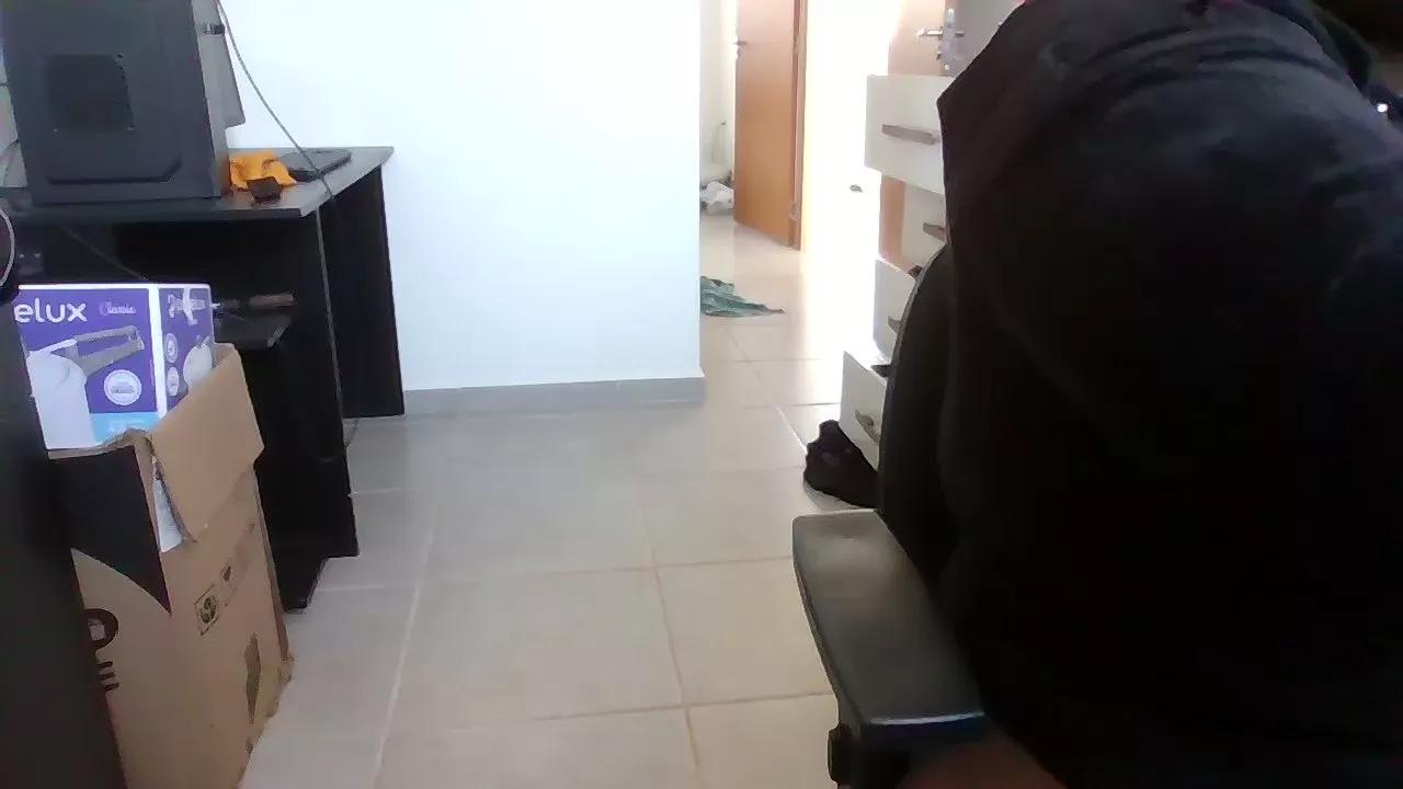 Offline SrtaLuiza on Cam4