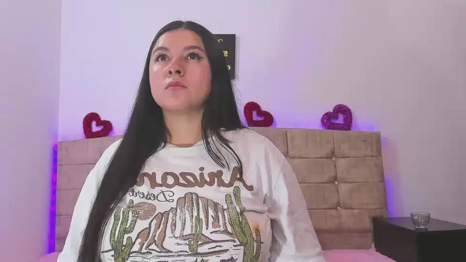 Offline Summergirls_ on Cam4