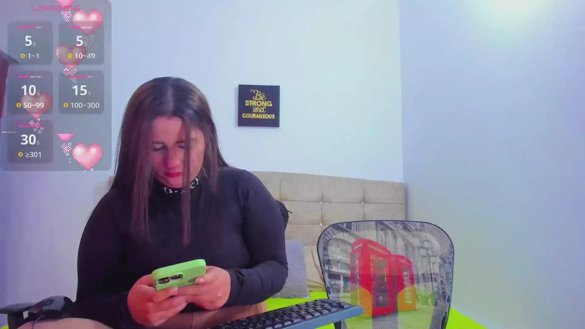 Offline Summergirls_ on Cam4