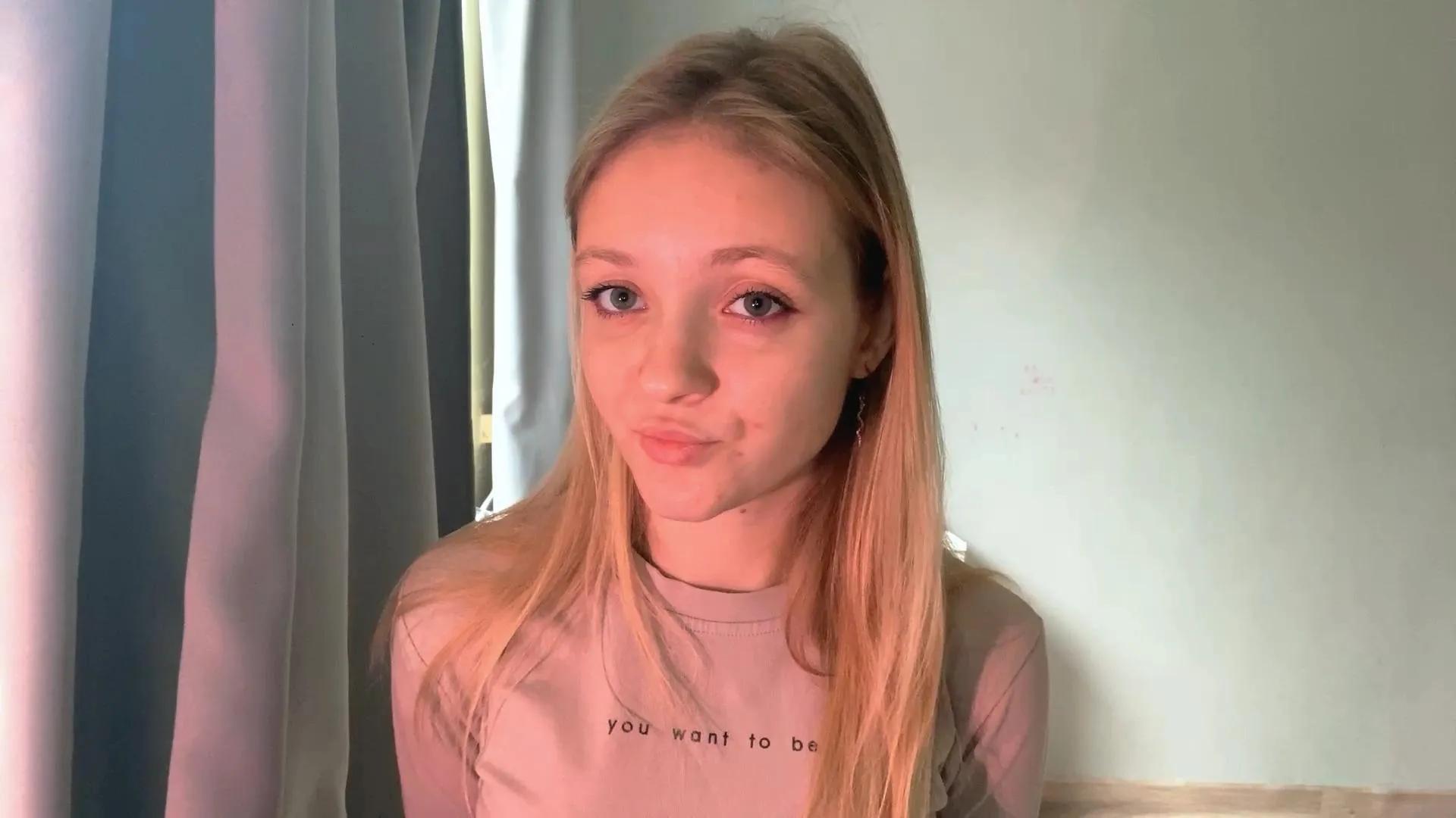 Freechat SuziFairbanks on Cam4