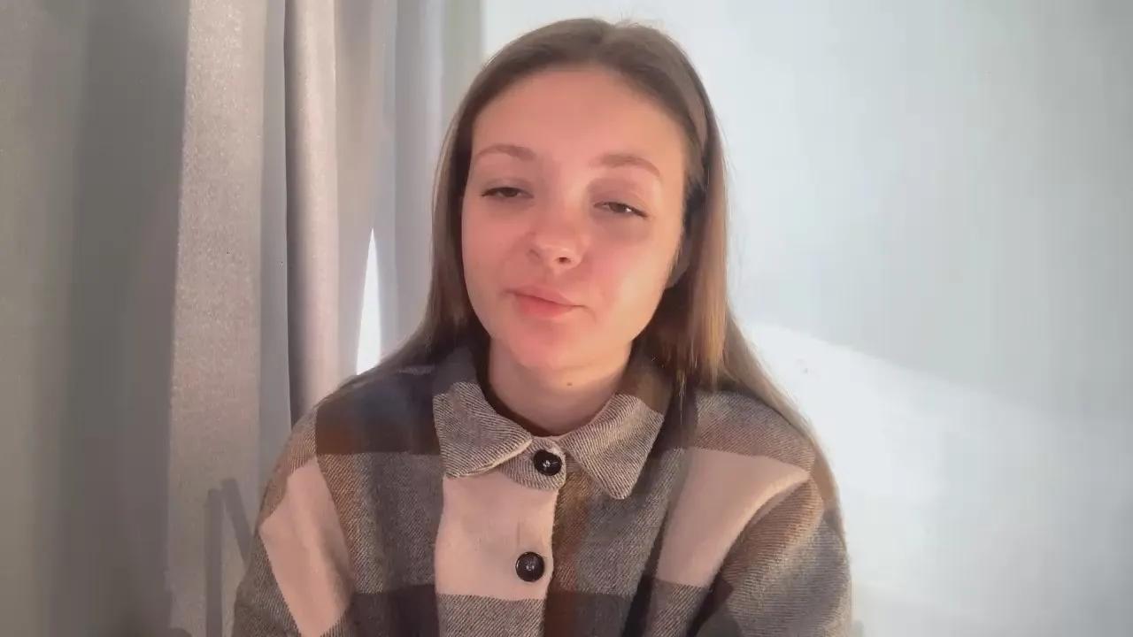 Freechat SuziFairbanks on Cam4