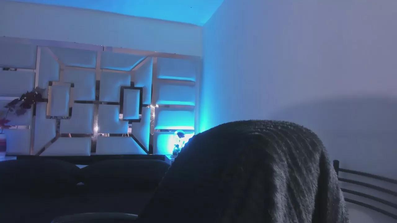 Offline tamara_rouse1 on Cam4