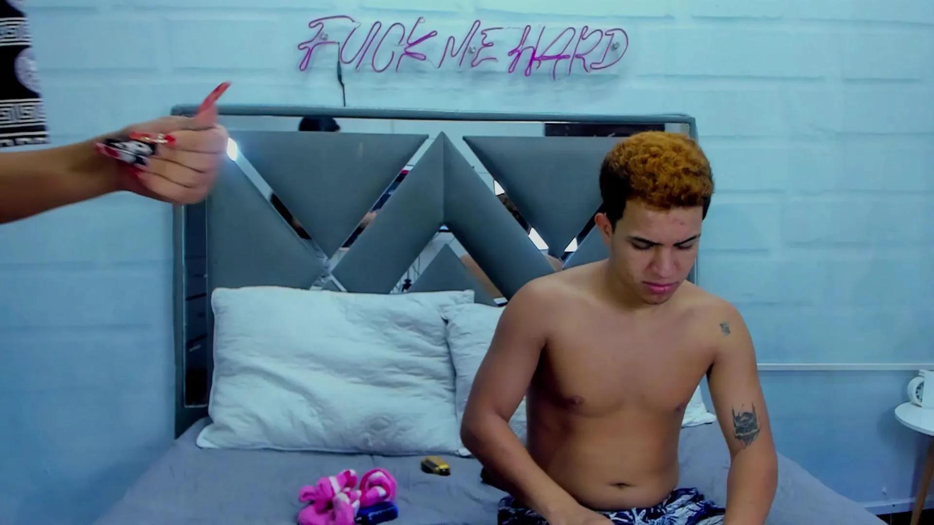 Offline TeenLustLive on Cam4