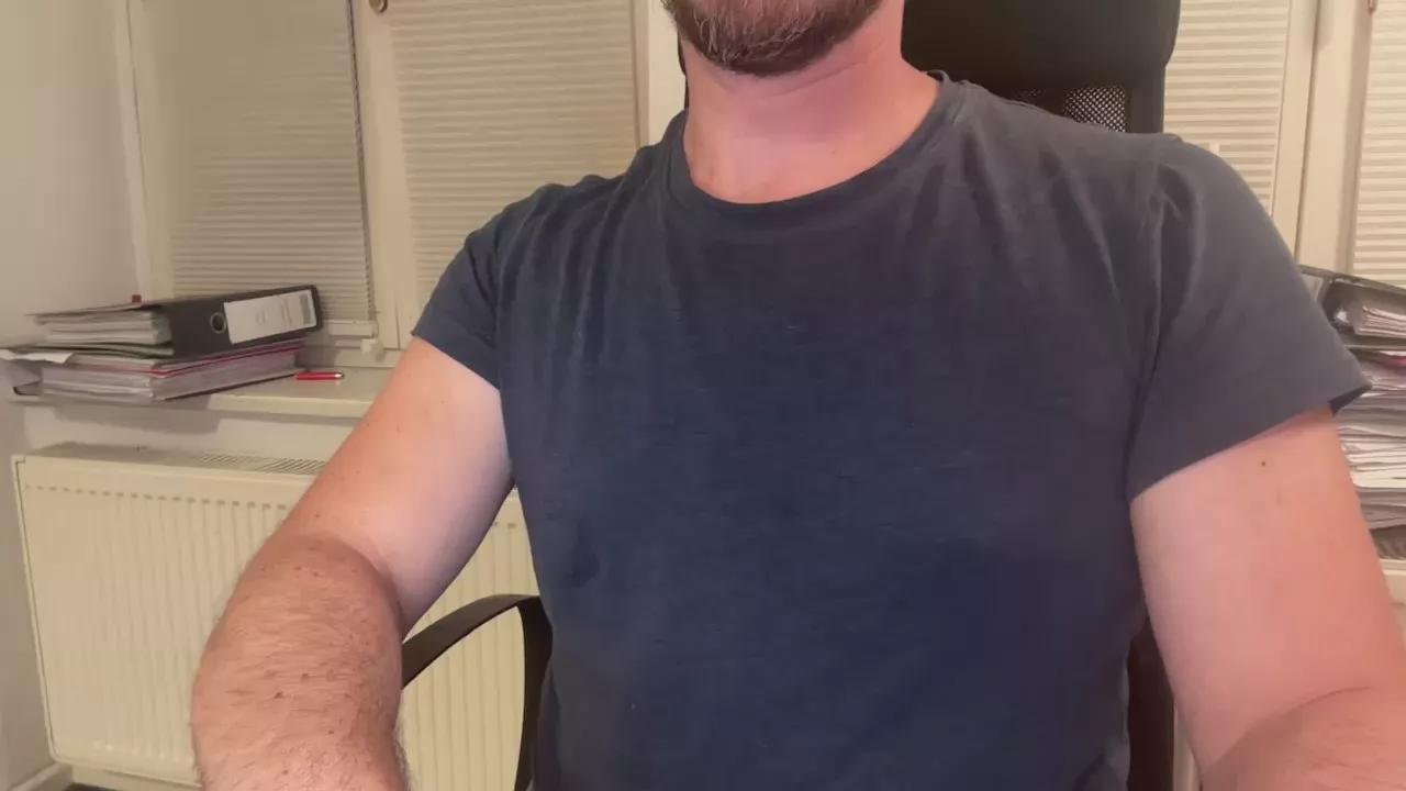 Offline tktwo on Cam4