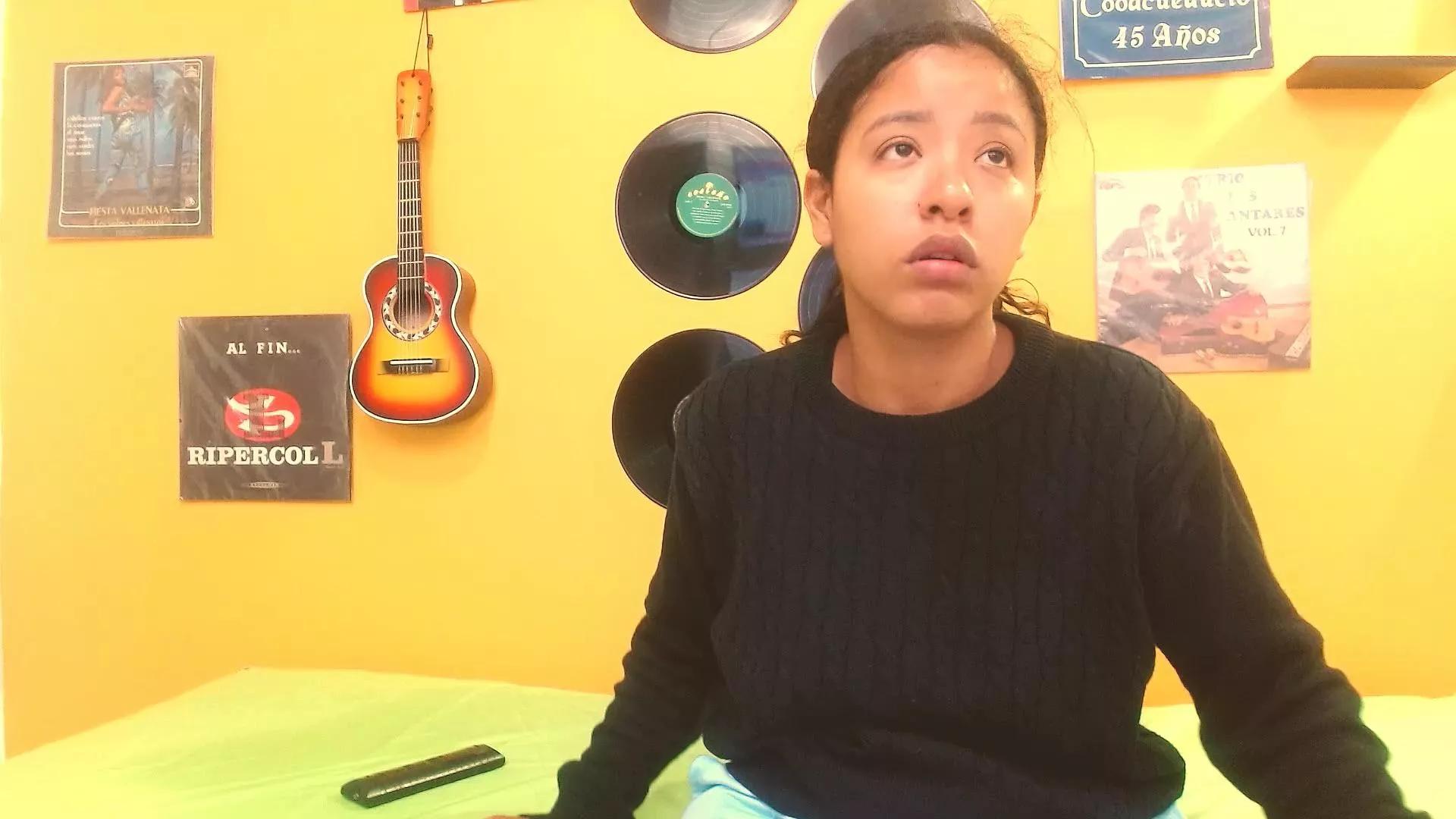 Offline todayangel18 on Cam4