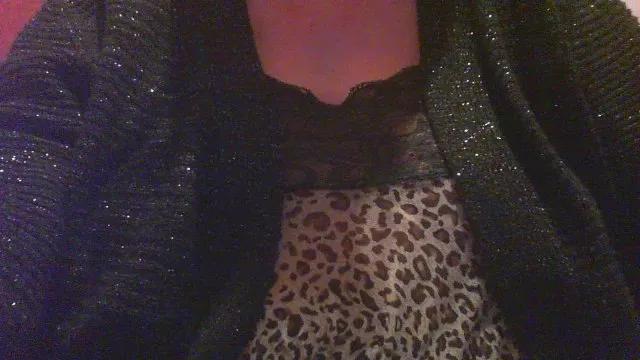 Offline XeliaeclypseX on Cam4