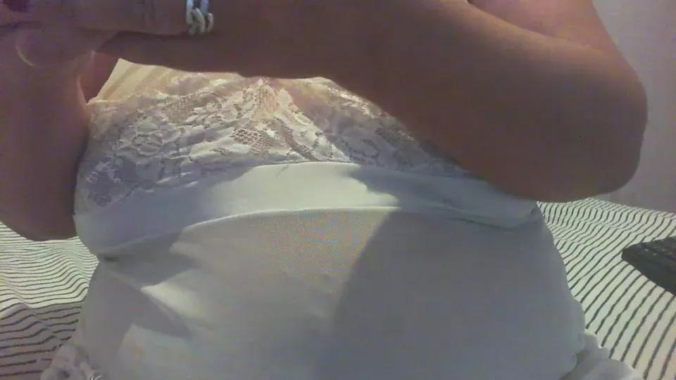 Offline XeliaeclypseX on Cam4