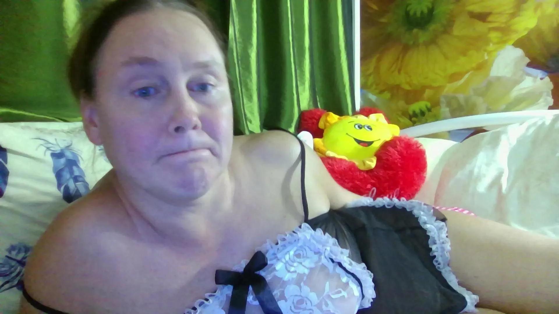 Offline Yoursexkroshka on Cam4