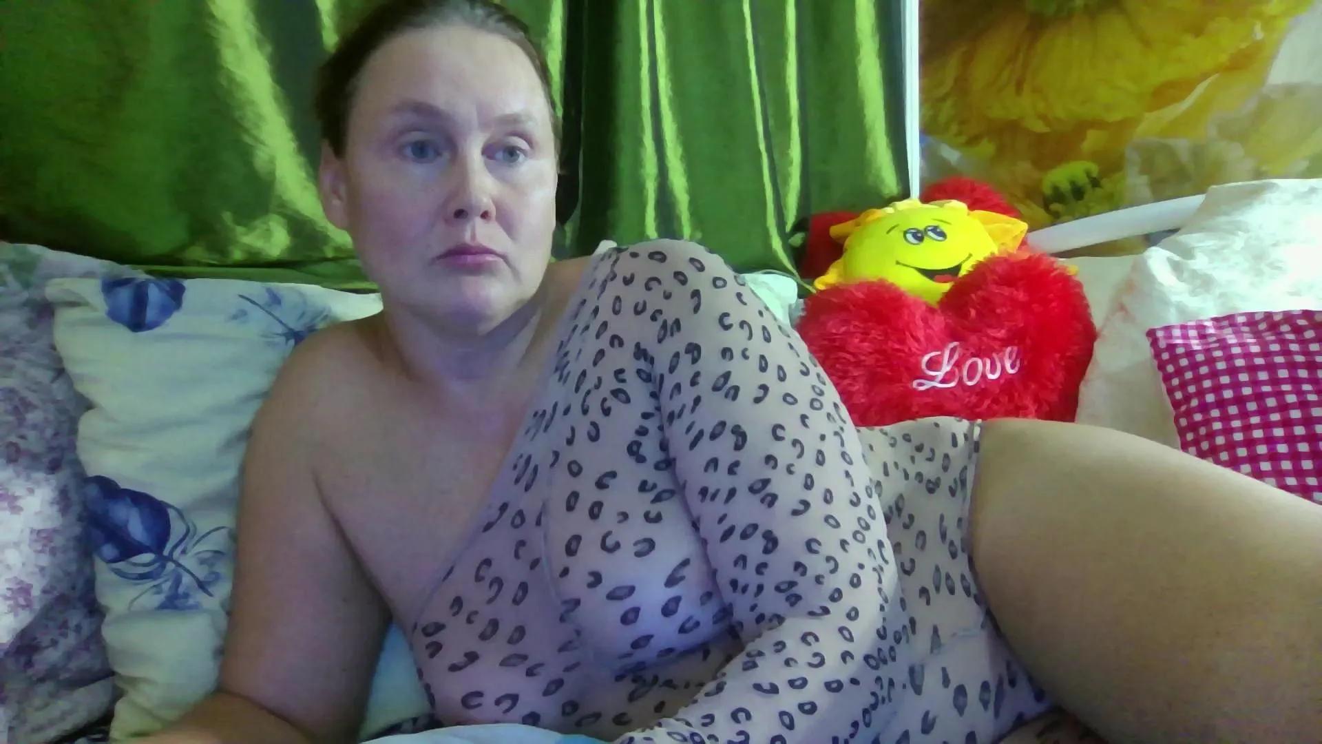 Offline Yoursexkroshka on Cam4
