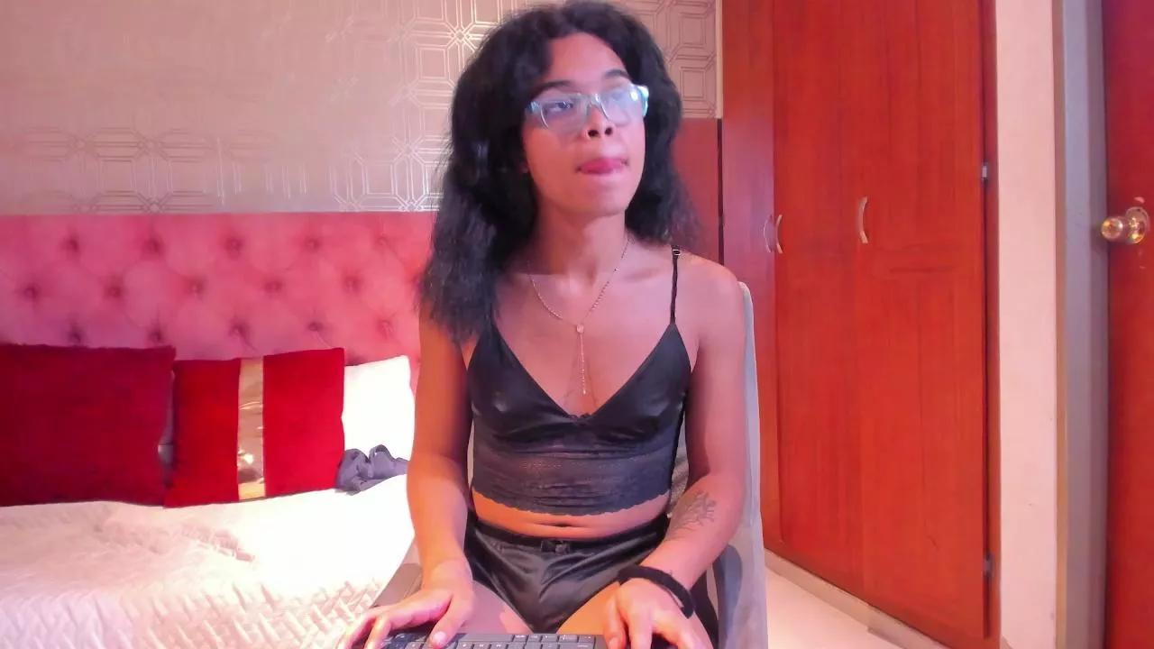 Offline zoex2_ on Cam4