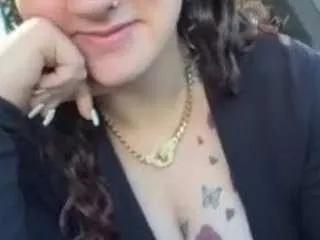 adafontaine18 on CamSoda 