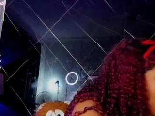 Freechat alahia-rivera on CamSoda