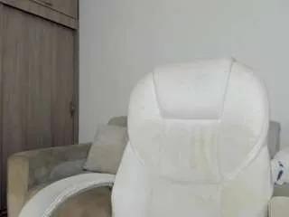 Freechat alexyferrer on CamSoda