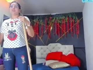 Freechat aliceduboiss on CamSoda