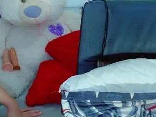 Offline alissonsaenzz on CamSoda