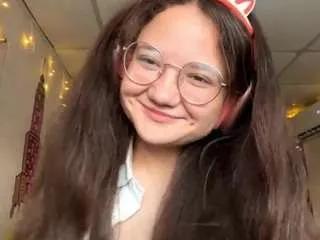 Offline amadakuhnemund on CamSoda