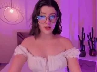 Offline amber-stonee on CamSoda