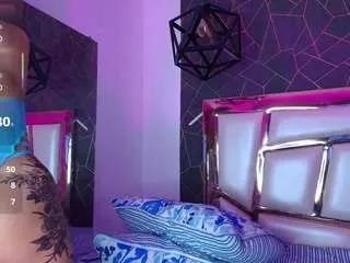 Offline annieswan on CamSoda