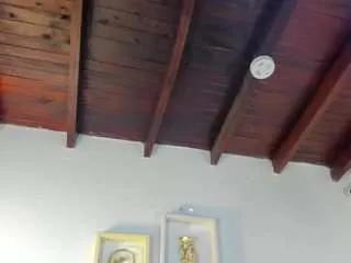 arianaspate on CamSoda 