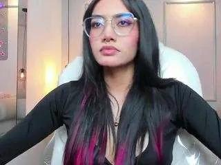 Offline azurakindong on CamSoda