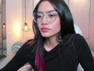 Offline azurakindong on CamSoda