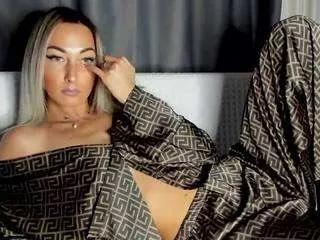 Freechat blakewow on CamSoda