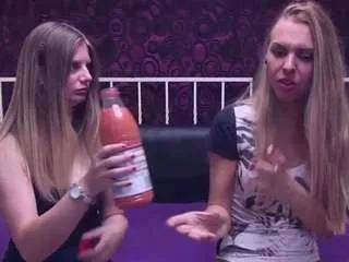 Offline blondedolls on CamSoda