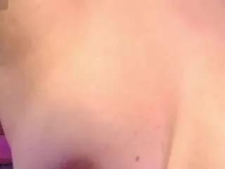 Freechat bonniemayer on CamSoda