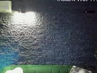 Freechat boobzillaa on CamSoda