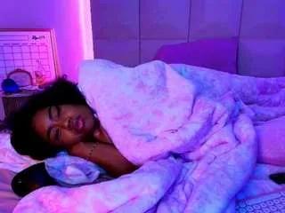 Freechat briannabrave on CamSoda