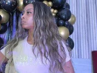 Freechat briannachelsea on CamSoda