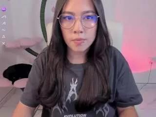 Offline bubble-gum on CamSoda